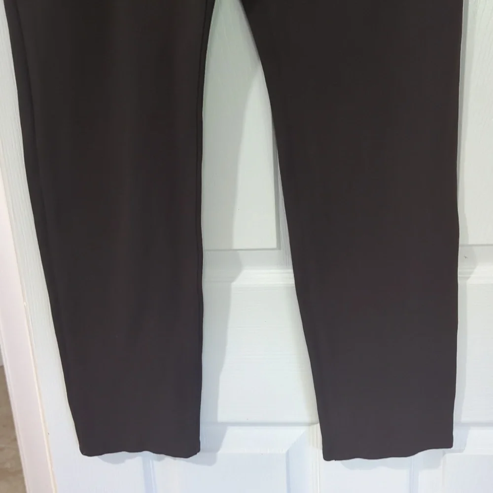 Chico's So Slimming Brown Getaway Slim Leg Pants Chicos 1 Short ~ Sz 8